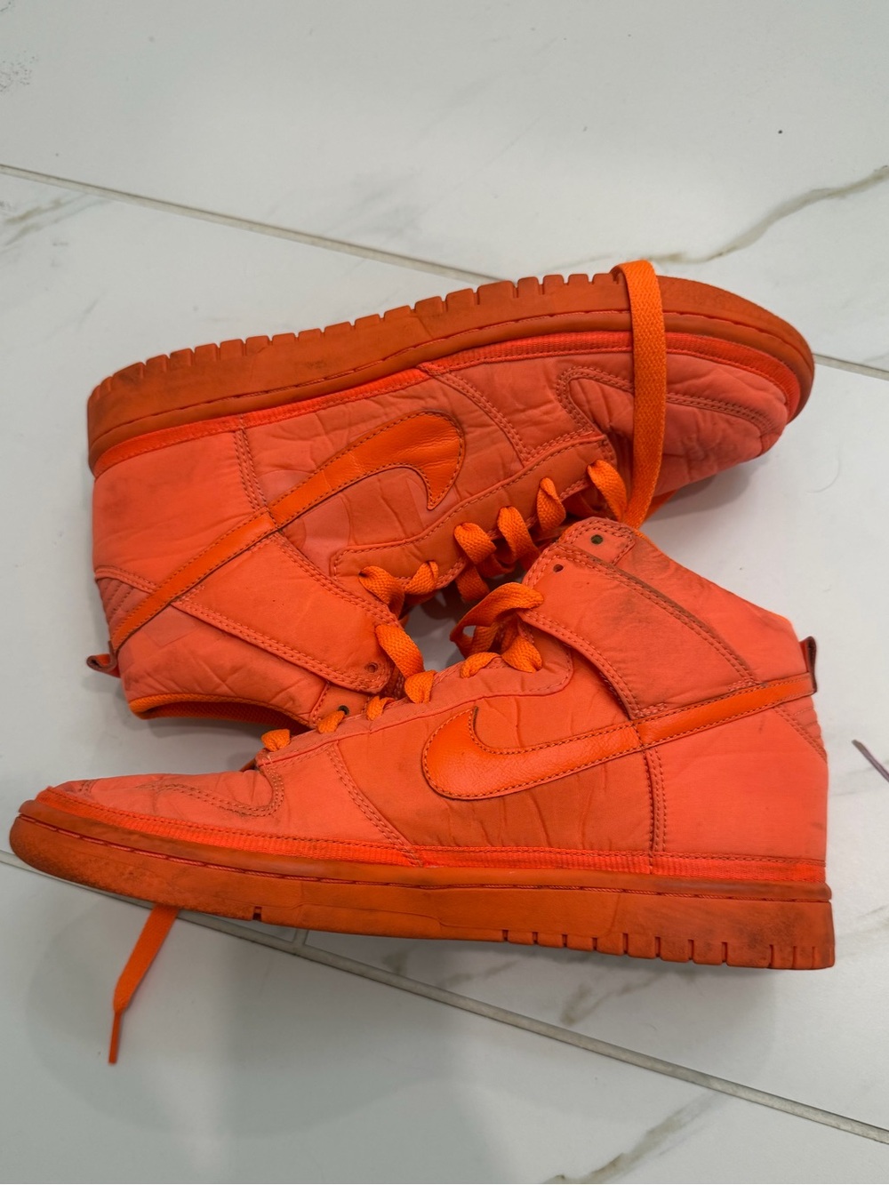 Nike Dunk x NYLON Magazine - Orange High-Top Sneakers - 9